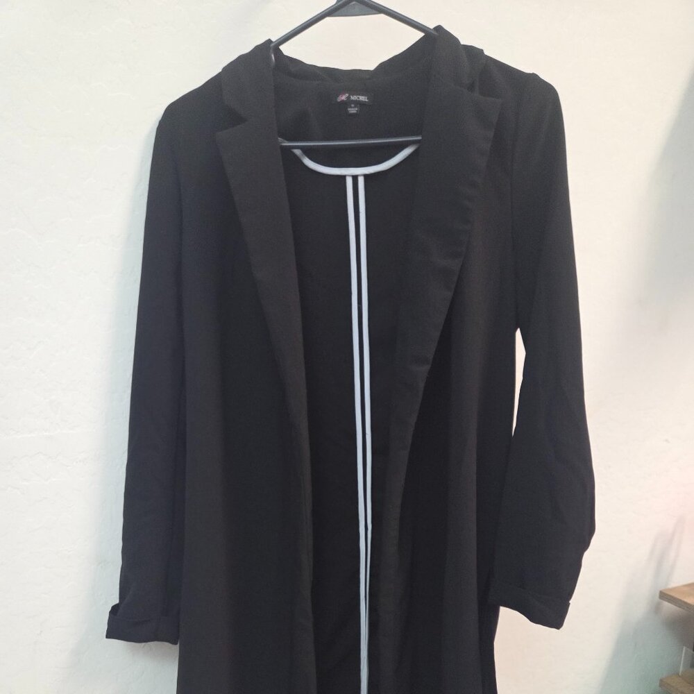 Michel Black long‎ coat-Size Small-Great with any dress-Stunning and Chic